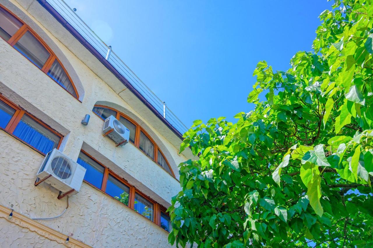 Arcadia Marine Hotell Odessa Eksteriør bilde